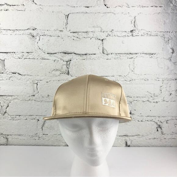 Bell’s Gold Shimmery Snapback Hat - Picture 2 of 8